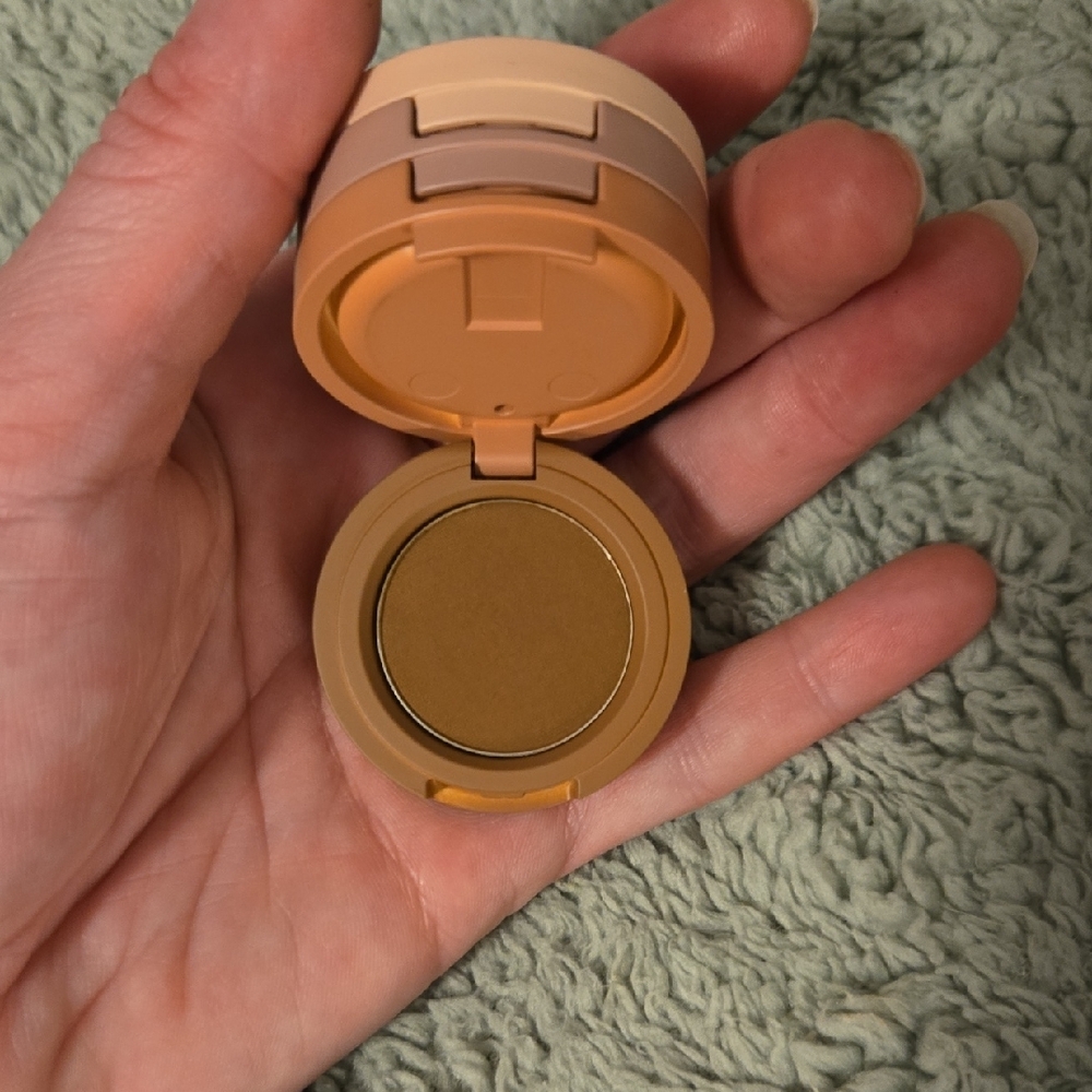 Kaja Beauty Bento Matte & Shimmer Eyeshadow Trio - Pink and Purple - Picture 6 of 10